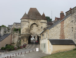 Gateway in Laon old town.